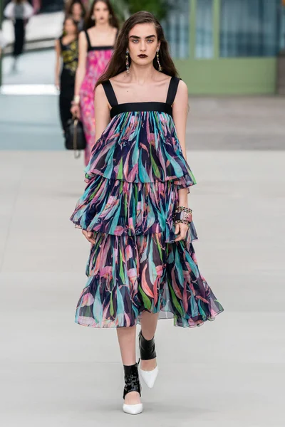 Look 54